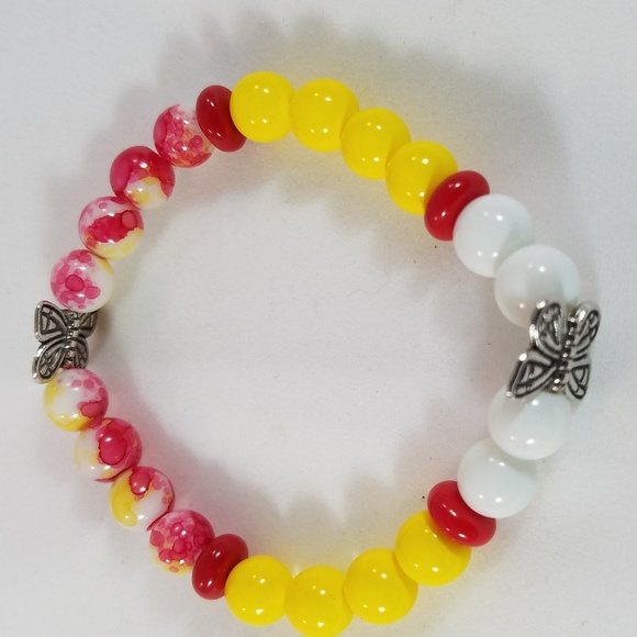"SOLD" Hand Crafted Beaded Butterfly Stretch Bracelet Girls Yellow White - Picture 1 of 4